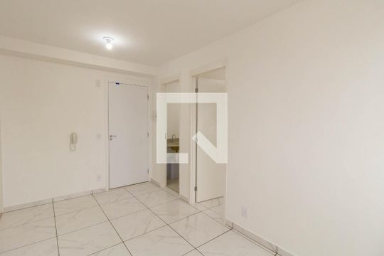 Sala de apartamento para alugar com 2 quartos, 45m² em Sé, São Paulo