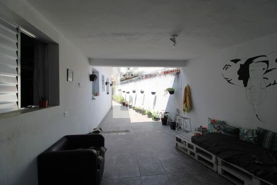 Quintal lateral de casa à venda com 2 quartos, 223m² em Jardim Ubirajara (zona Sul), São Paulo