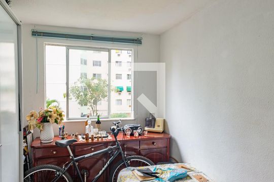 Quarto 1 de apartamento à venda com 2 quartos, 48m² em Jacarepaguá, Rio de Janeiro