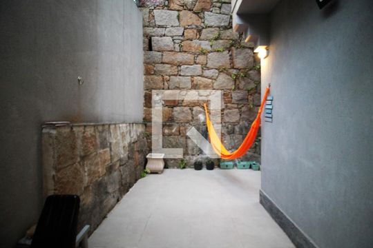 Quintal de apartamento à venda com 2 quartos, 50m² em Engenho Novo, 