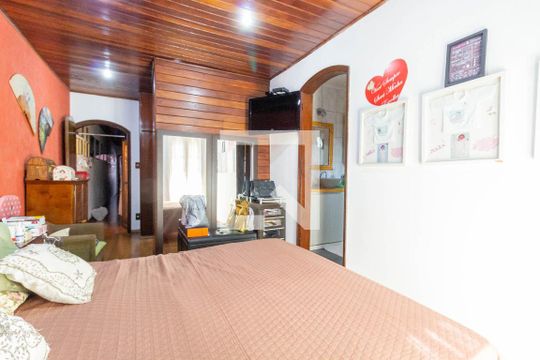 Suíte 1 de casa à venda com 3 quartos, 350m² em Ipiranga, São Paulo