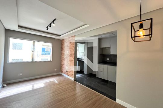 Sala de apartamento para alugar com 1 quarto, 48m² em Vila Monte Alegre, São Paulo