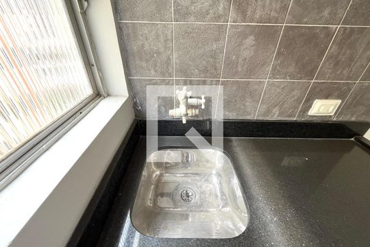 Área de Serviço de apartamento para alugar com 1 quarto, 48m² em Vila Monte Alegre, São Paulo