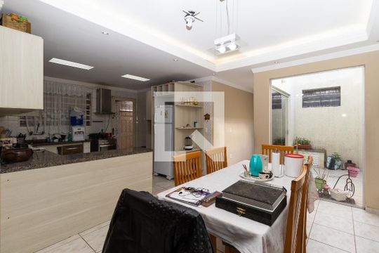 Sala de casa à venda com 3 quartos, 240m² em Horto Santo Antonio, Jundiaí