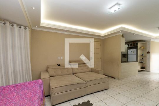 Sala de casa à venda com 3 quartos, 240m² em Horto Santo Antonio, Jundiaí