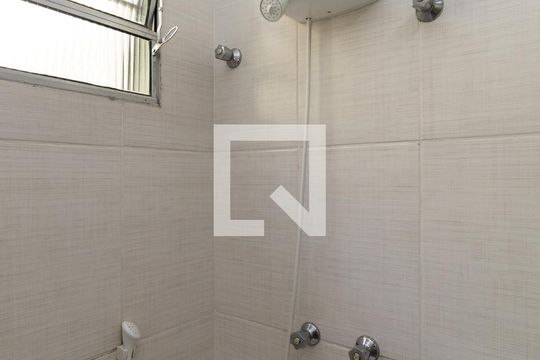 Banheiro da Suíte de casa para alugar com 3 quartos, 240m² em Horto Santo Antonio, Jundiaí