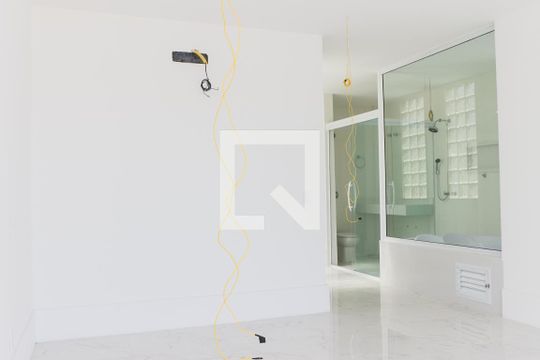 Suíte 4 de apartamento à venda com 5 quartos, 375m² em Barra da Tijuca, Rio de Janeiro