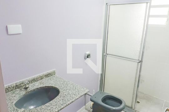 Banheiro 1 de casa à venda com 3 quartos, 250m² em Vila Antônio, São Paulo