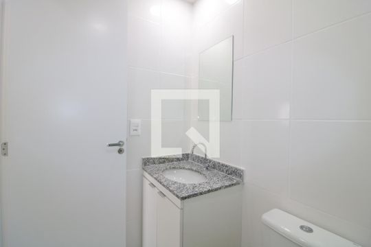 Banheiro Social de apartamento para alugar com 2 quartos, 40m² em Jardim Brasília (zona Norte), São Paulo
