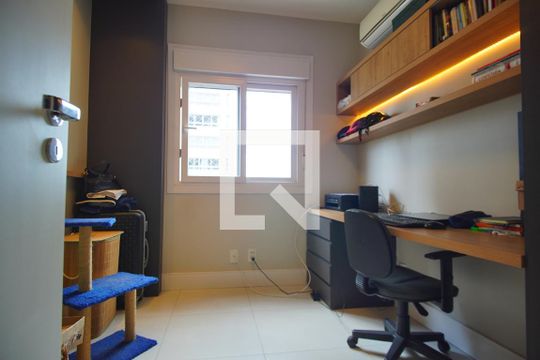 Quarto 1 de apartamento à venda com 2 quartos, 60m² em São Sebastião, Porto Alegre