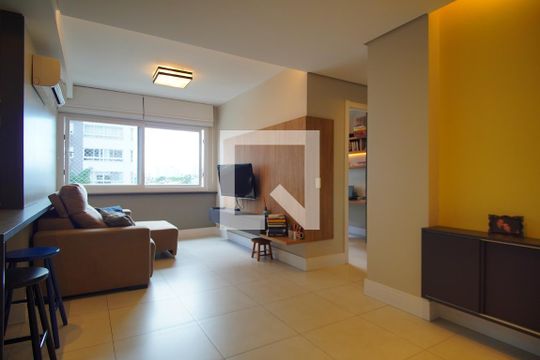 Sala de apartamento à venda com 2 quartos, 60m² em São Sebastião, Porto Alegre