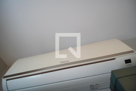 Quarto 1 de apartamento à venda com 2 quartos, 60m² em São Sebastião, Porto Alegre