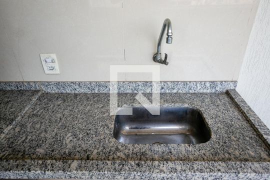 Terraço e churrasqueira de casa de condomínio à venda com 3 quartos, 200m² em Vila Romero, São Paulo