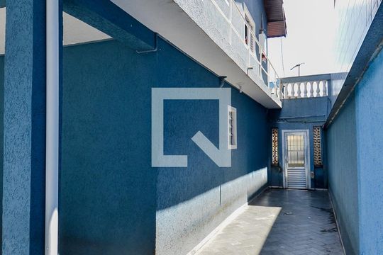 Corredor Lateral  de casa à venda com 4 quartos, 400m² em Parque Continental I, Guarulhos