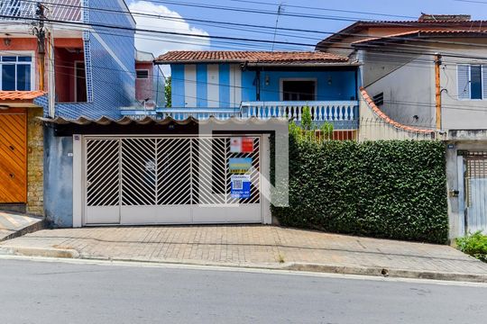 Fachada de casa à venda com 4 quartos, 400m² em Parque Continental I, Guarulhos