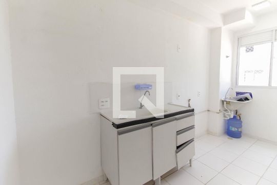 Cozinha de apartamento à venda com 2 quartos, 45m² em Colônia (zona Leste), São Paulo