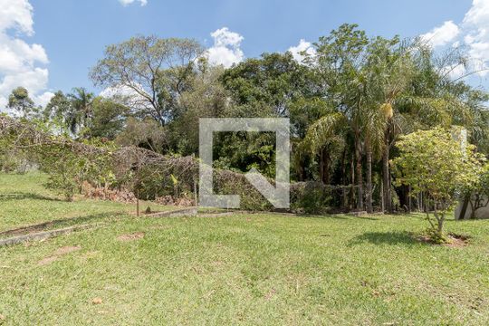 Área externa  de casa à venda com 5 quartos, 800m² em Chácara Malota, Jundiaí
