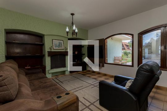 Casa à venda com 5 quartos, 800m² em Chácara Malota, Jundiaí