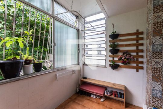 Cozinha e Área de Serviço de apartamento à venda com 3 quartos, 120m² em Rio Comprido, Rio de Janeiro
