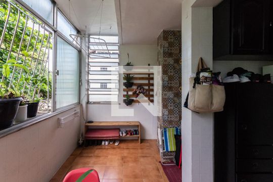 Cozinha e Área de Serviço de apartamento à venda com 3 quartos, 120m² em Rio Comprido, Rio de Janeiro