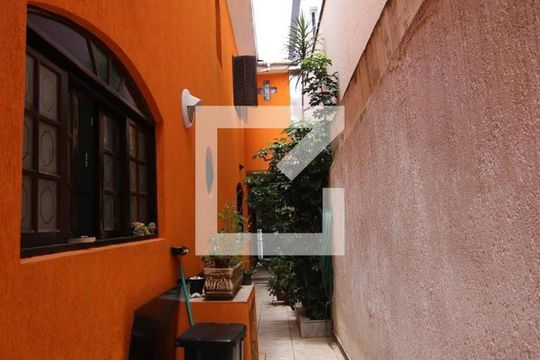 Área externa de casa à venda com 3 quartos, 150m² em Cidade Patriarca, São Paulo