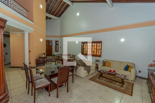 Sala de Estar/Jantar  de casa de condomínio à venda com 4 quartos, 450m² em Residencial Vila Verde, Campinas