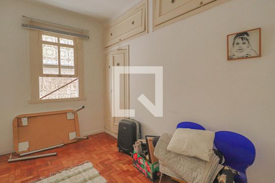 Quarto 1 de casa à venda com 3 quartos, 260m² em Serra, Belo Horizonte