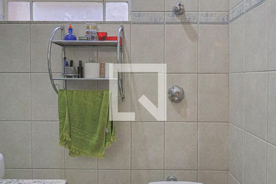 Banheiro 1 de casa à venda com 3 quartos, 260m² em Serra, Belo Horizonte
