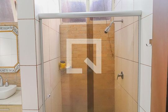Banheiro de casa à venda com 3 quartos, 380m² em Centro, São Leopoldo
