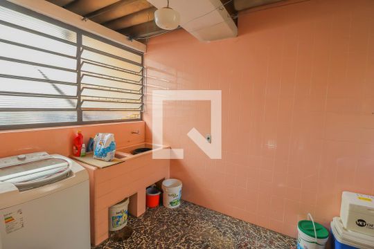 Área de Serviço de casa à venda com 3 quartos, 380m² em Centro, São Leopoldo