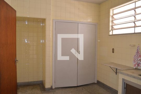 Cozinha - Armários de casa à venda com 3 quartos, 220m² em Jardim Dom Bosco, Campinas