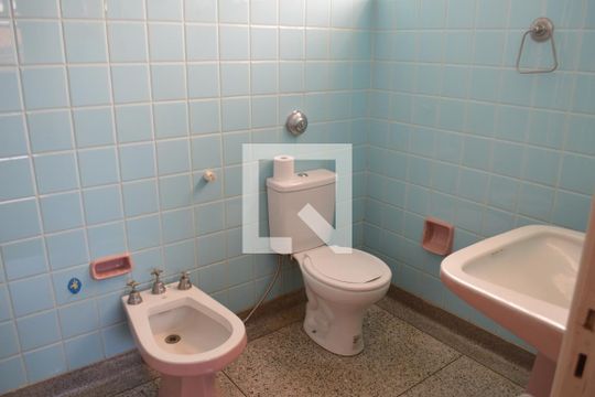 Banheiro suite de casa à venda com 3 quartos, 220m² em Jardim Dom Bosco, Campinas