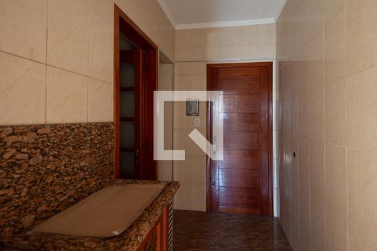 Sala/Cozinha de casa para alugar com 1 quarto, 28m² em Centro Histórico, Porto Alegre