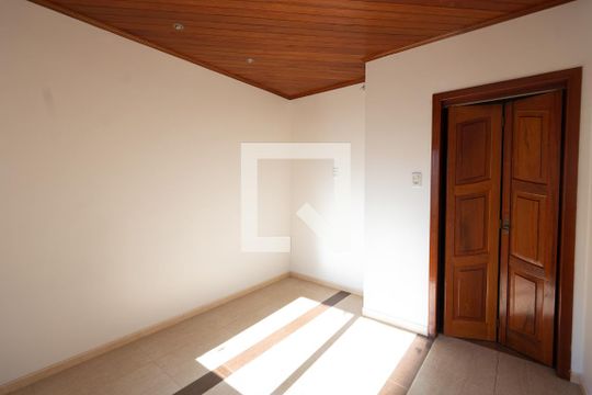 Quarto de casa para alugar com 1 quarto, 28m² em Centro Histórico, Porto Alegre