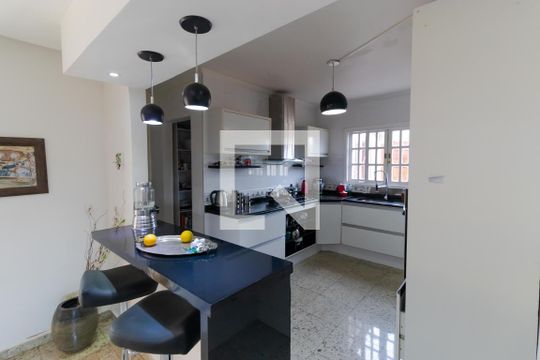 Cozinha de casa à venda com 5 quartos, 350m² em Parque da Figueira, Campinas