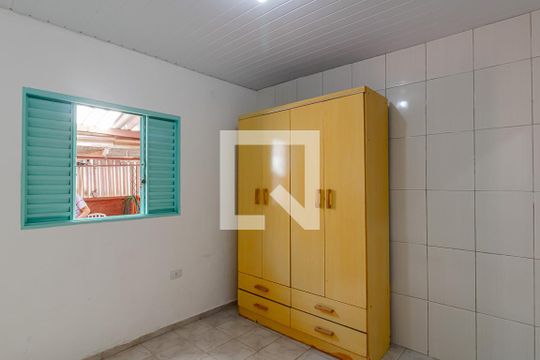 Casa para alugar com 1 quarto, 35m² em Vila Liviero , São Paulo