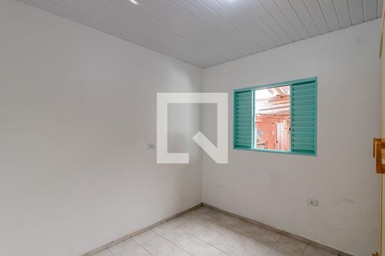 Quarto de casa para alugar com 1 quarto, 35m² em Vila Liviero , São Paulo