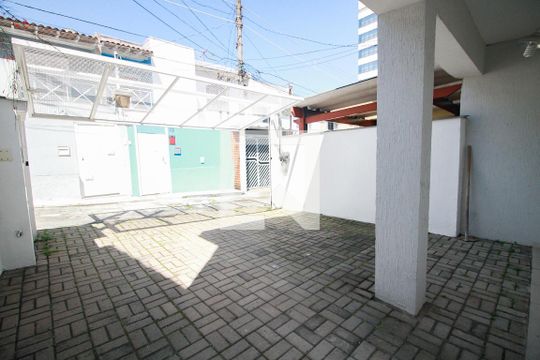 garagem de casa de condomínio à venda com 3 quartos, 160m² em Carandiru, São Paulo