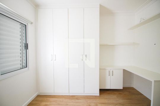 quarto 1 de casa de condomínio à venda com 3 quartos, 160m² em Carandiru, São Paulo