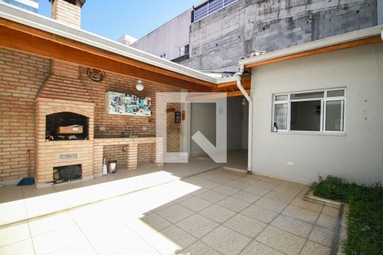 churrasqueira / quintal de casa de condomínio à venda com 3 quartos, 160m² em Carandiru, São Paulo
