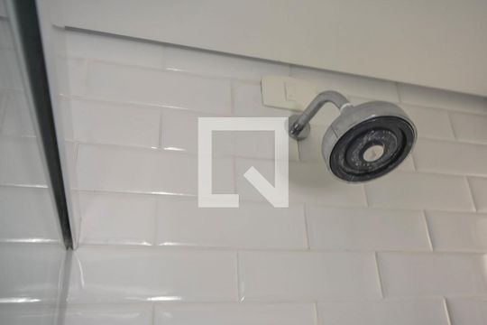 Banheiro  Suíte 01 de apartamento para alugar com 3 quartos, 115m² em Cidade Monções, São Paulo