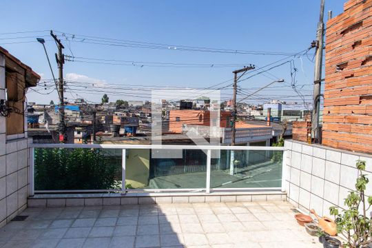 Vista da Varanda de casa à venda com 4 quartos, 188m² em Casa Grande, Diadema