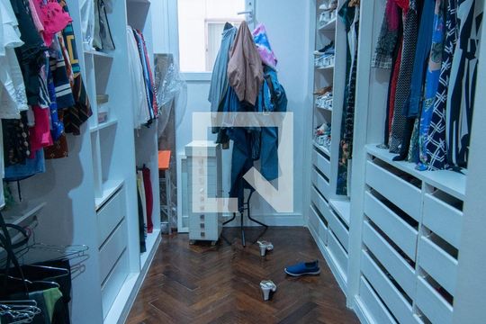 Closet de apartamento à venda com 3 quartos, 275m² em Copacabana, Rio de Janeiro