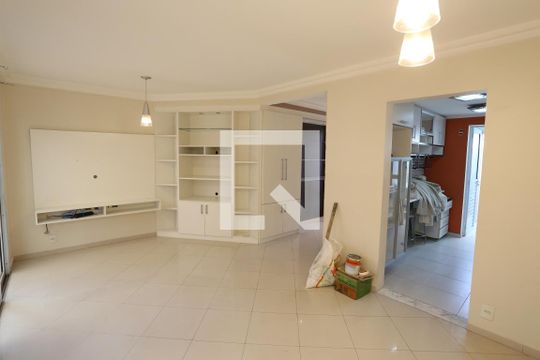 Sala de casa de condomínio à venda com 3 quartos, 110m² em Cangaíba, São Paulo