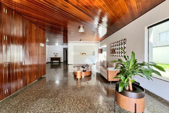 Hall de Entrada de apartamento para alugar com 3 quartos, 200m² em Alto da Lapa, São Paulo