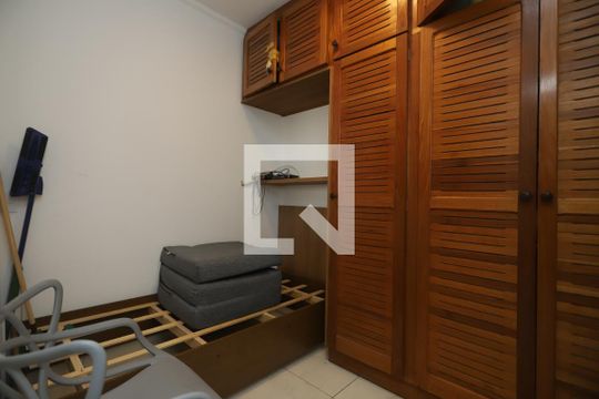 Quarto de Serviço de apartamento para alugar com 3 quartos, 200m² em Alto da Lapa, São Paulo