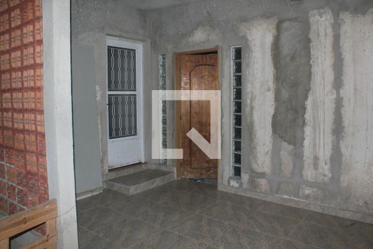 Garagem de casa à venda com 5 quartos, 290m² em Vila da Paz, São Paulo
