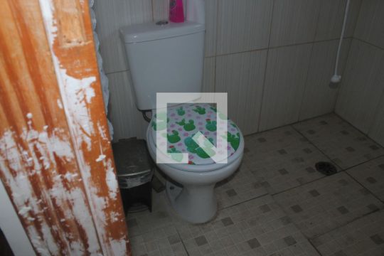 Casa 2 - Banheiro de casa à venda com 5 quartos, 290m² em Vila da Paz, São Paulo