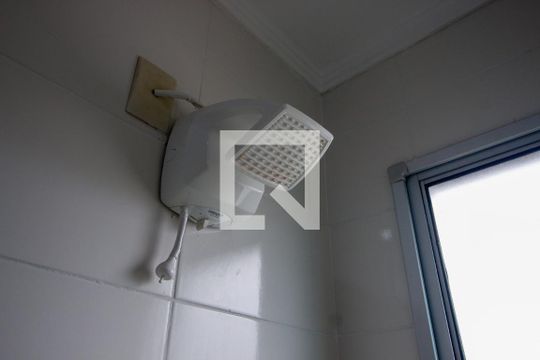Apartamento para alugar com 2 quartos, 43m² em Vila Indiana, Taboão da Serra