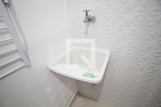 area de serviço de apartamento à venda com 1 quarto, 28m² em Chora Menino, São Paulo